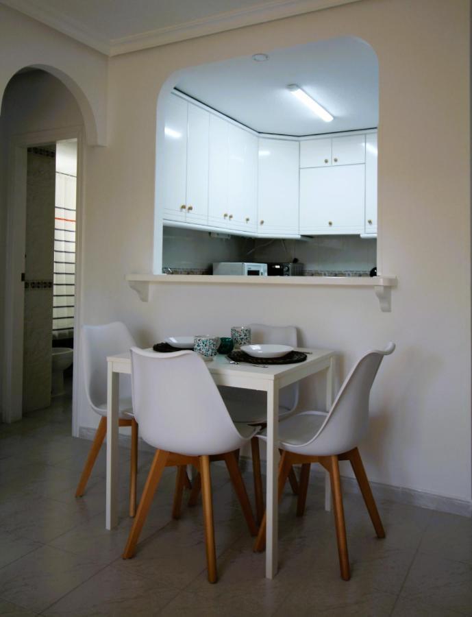 Apartamento Con Piscina En Urbanizacion Parquemar, La Mata, Torrevieja Aq-153 Exteriör bild