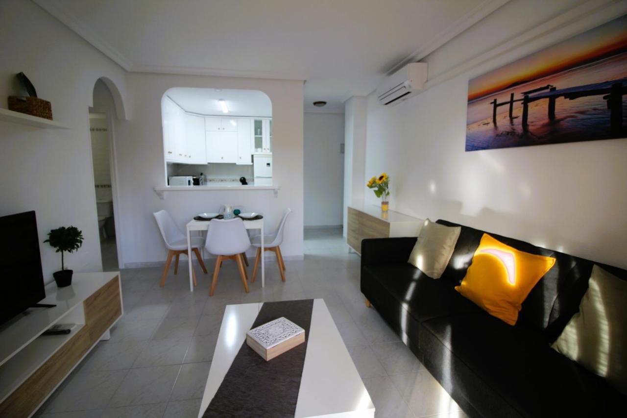 Apartamento Con Piscina En Urbanizacion Parquemar, La Mata, Torrevieja Aq-153 Exteriör bild